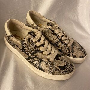Sam Edelman Snake Skin Animal Print Sneakers Womens 7 Black Gray White Shoes
